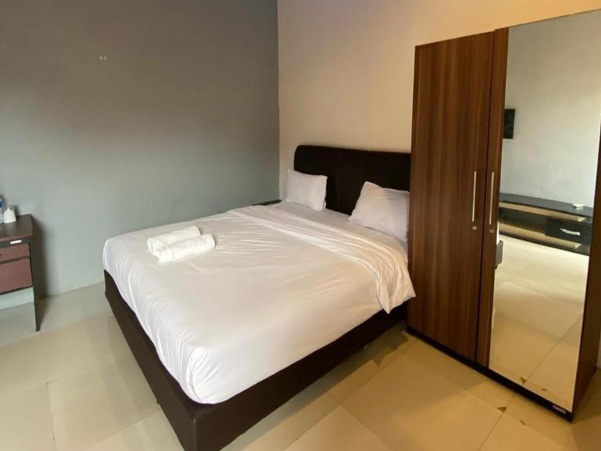 Djaboerigin Mongonsidi Guest House Redpartner Medan Exterior photo