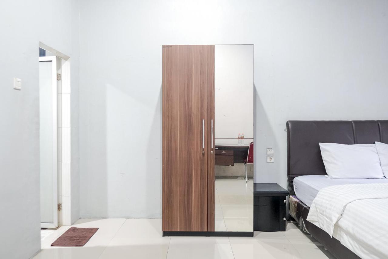 Djaboerigin Mongonsidi Guest House Redpartner Medan Exterior photo